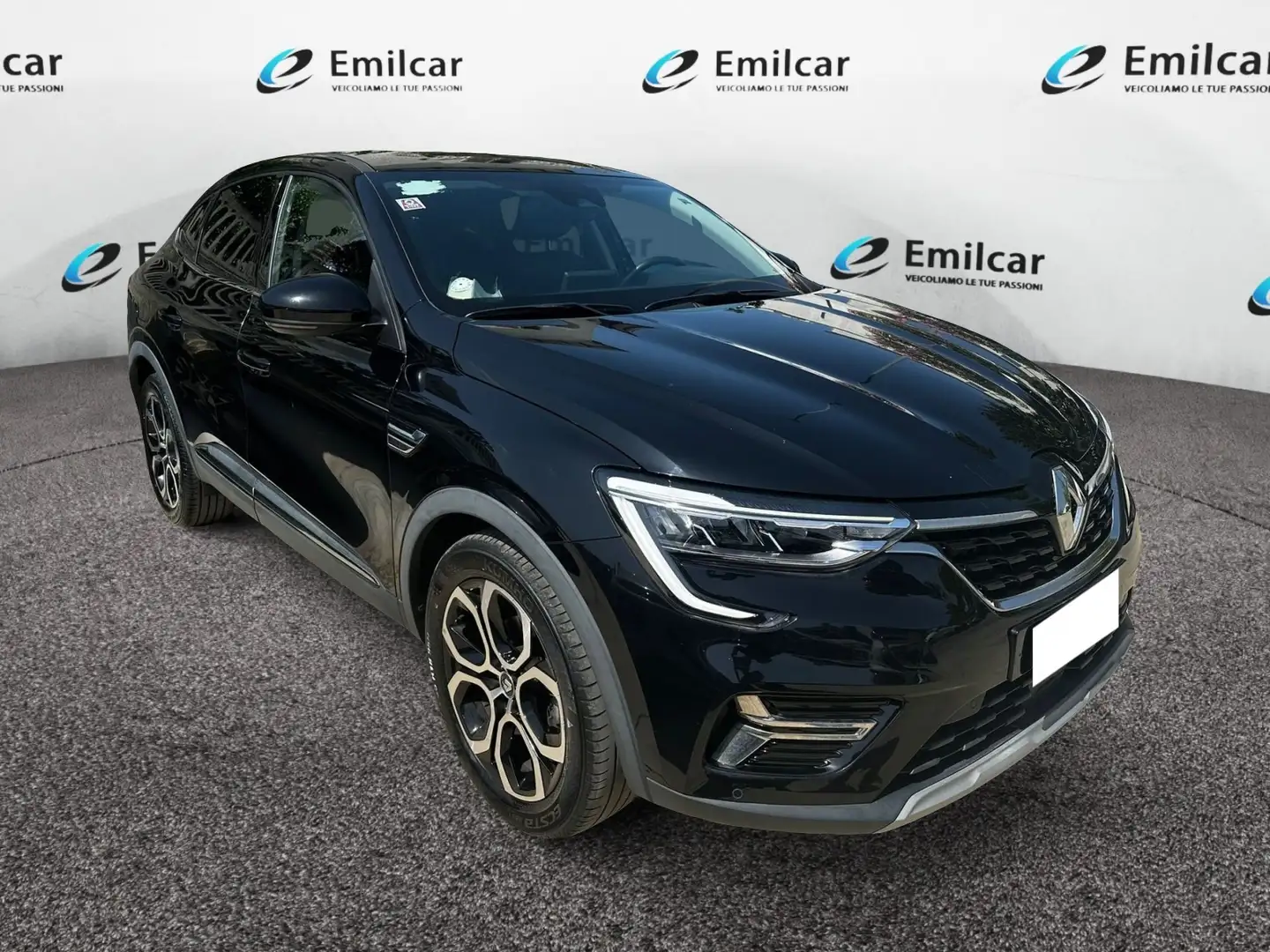 Renault Arkana TCe 140 CV EDC Techno Nero - 2
