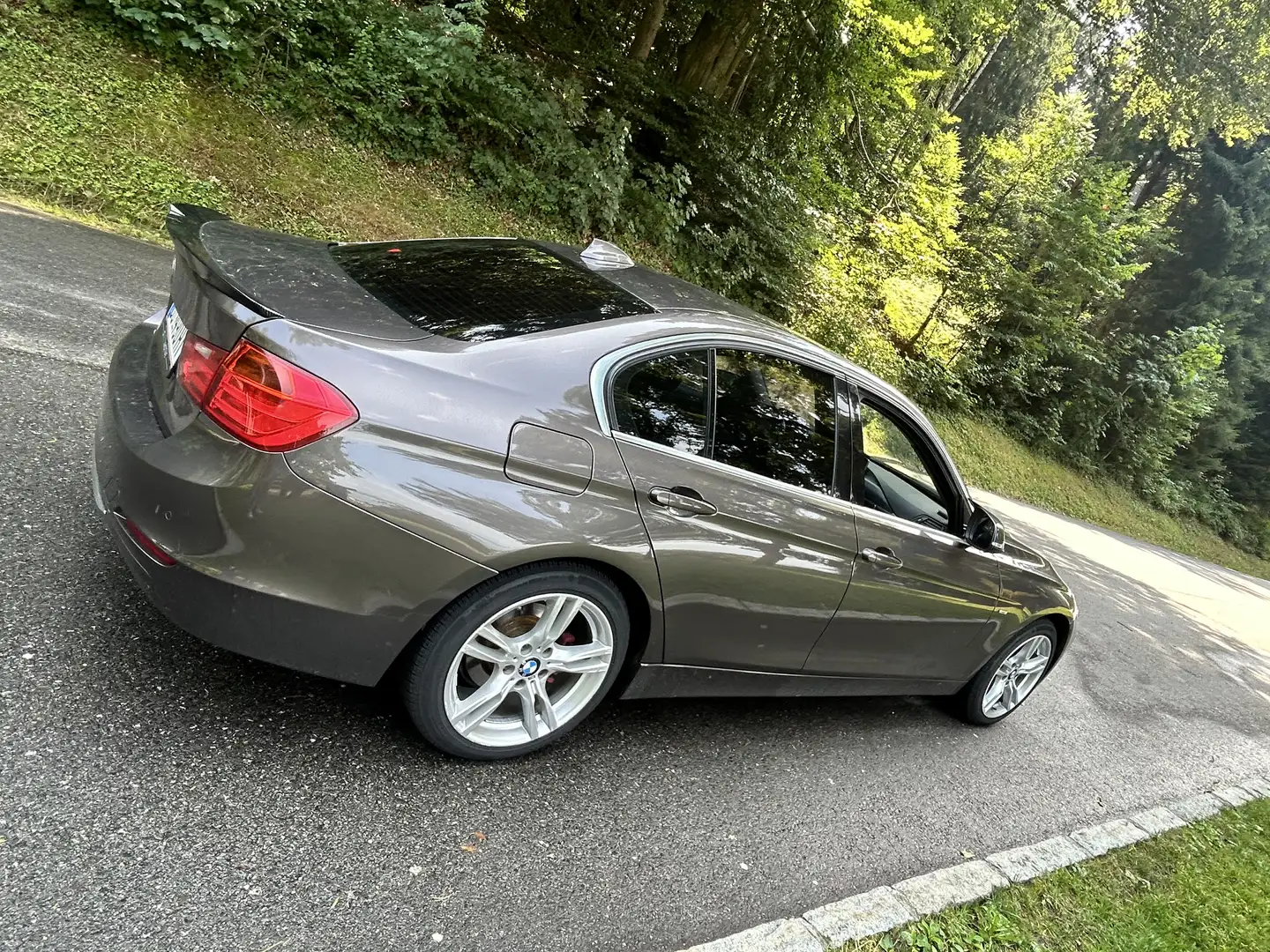 BMW 320 320d F30 N47 - 1