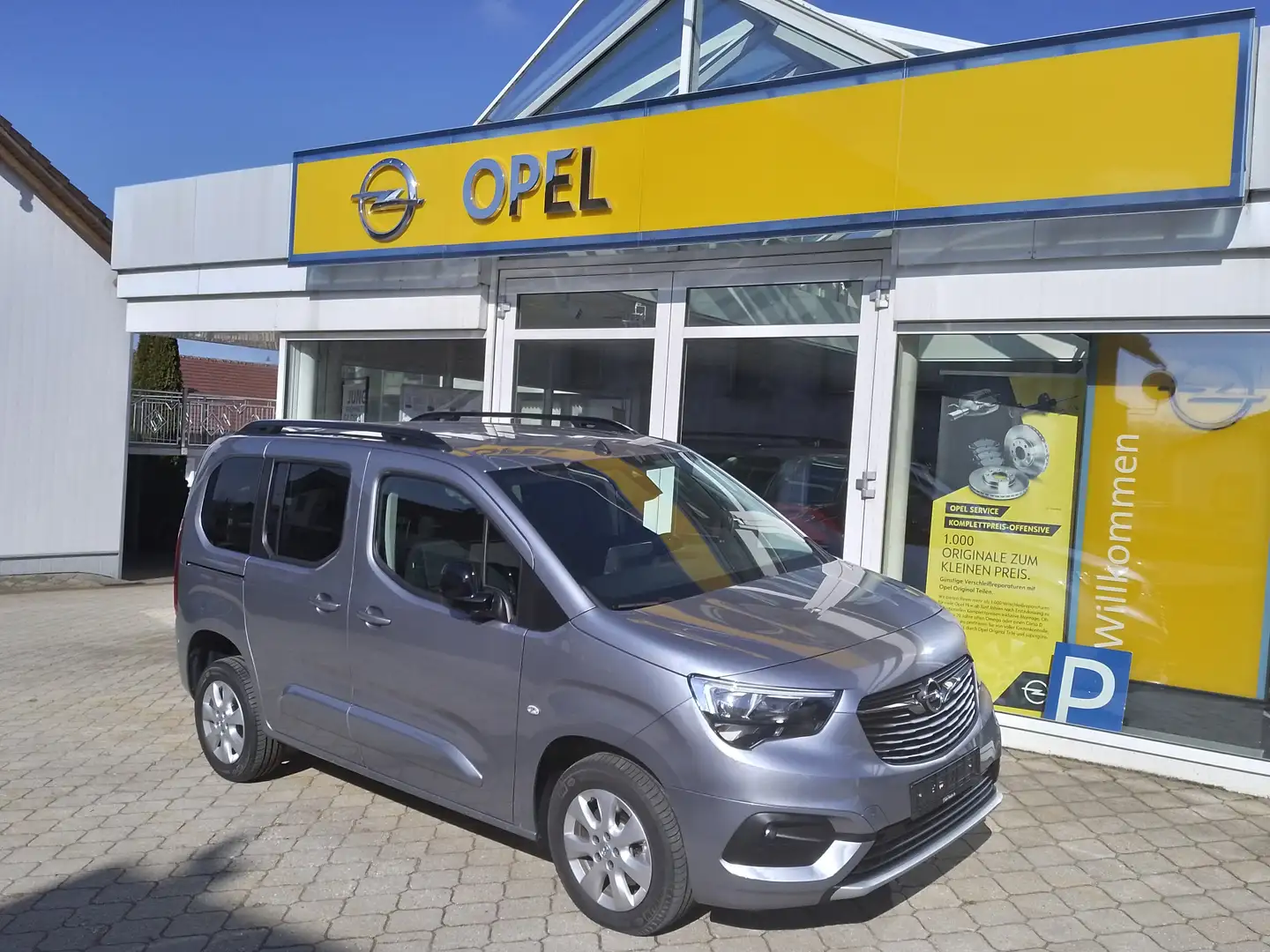 Opel Combo Ultimate Automatik Diesel Grau - 2