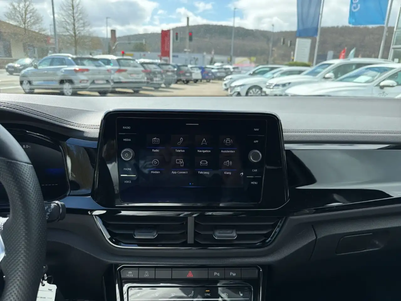 Volkswagen T-Roc R-Line 1.5 TSI Sportpaket+Sitzhzg+PDC 11