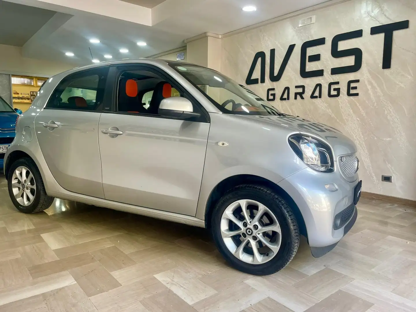 smart forFour Forfour 1.0 Passion 71cv + Tetto Panoramico Argento - 2