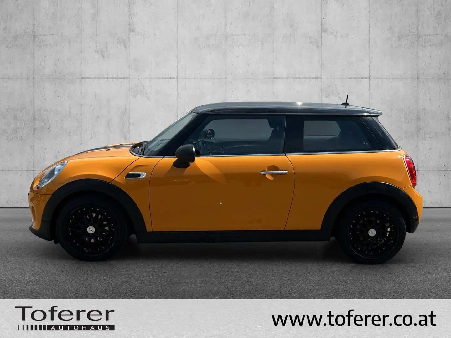 MINI One Hatch One Orange - 2