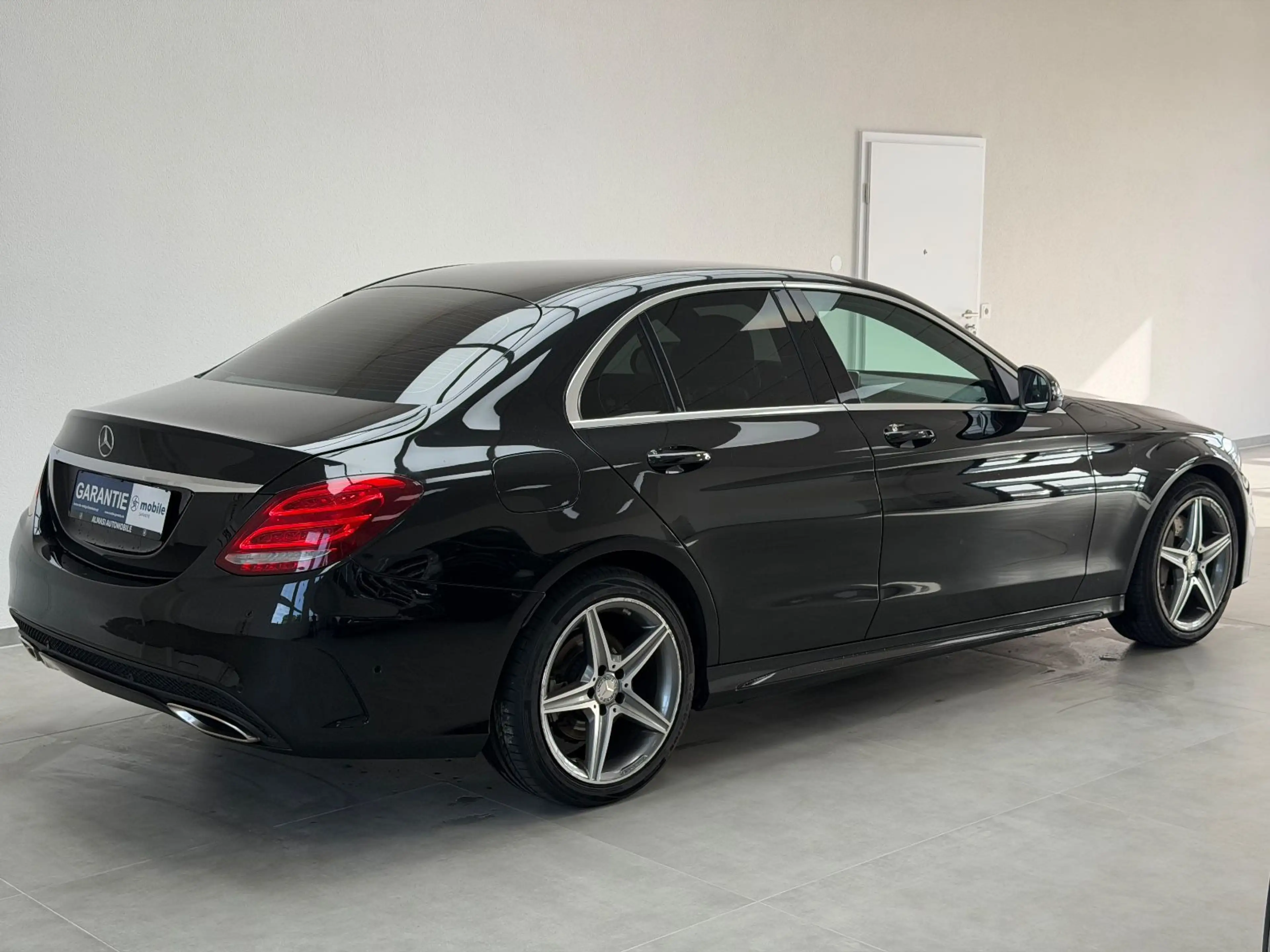 Mercedes-Benz C 250 Limousine BLACK/SPUR/LEDER/AMG-LINE — photo 2