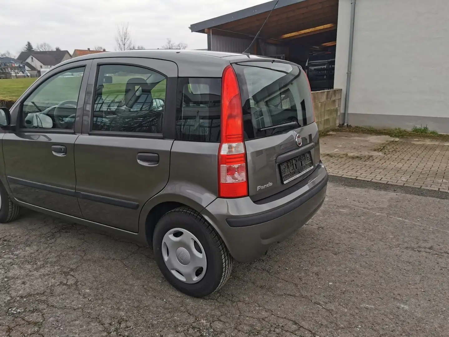 Fiat Panda 1.2 Dynamic Grau - 2