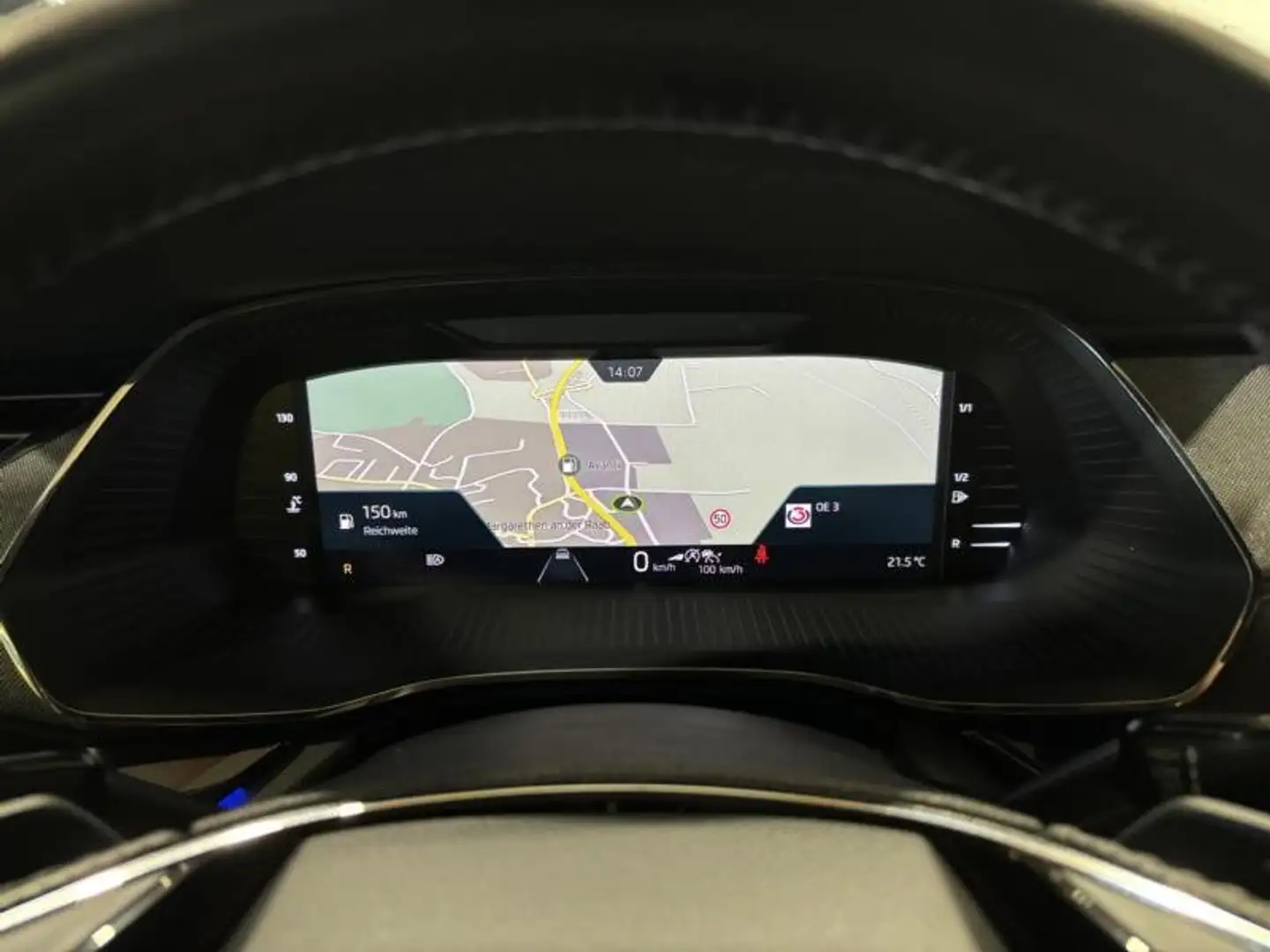 Skoda Octavia SPORTLINE 2,0DSG SKY VIRTUAL COCKPIT MATRIX BEAM Schwarz - 2