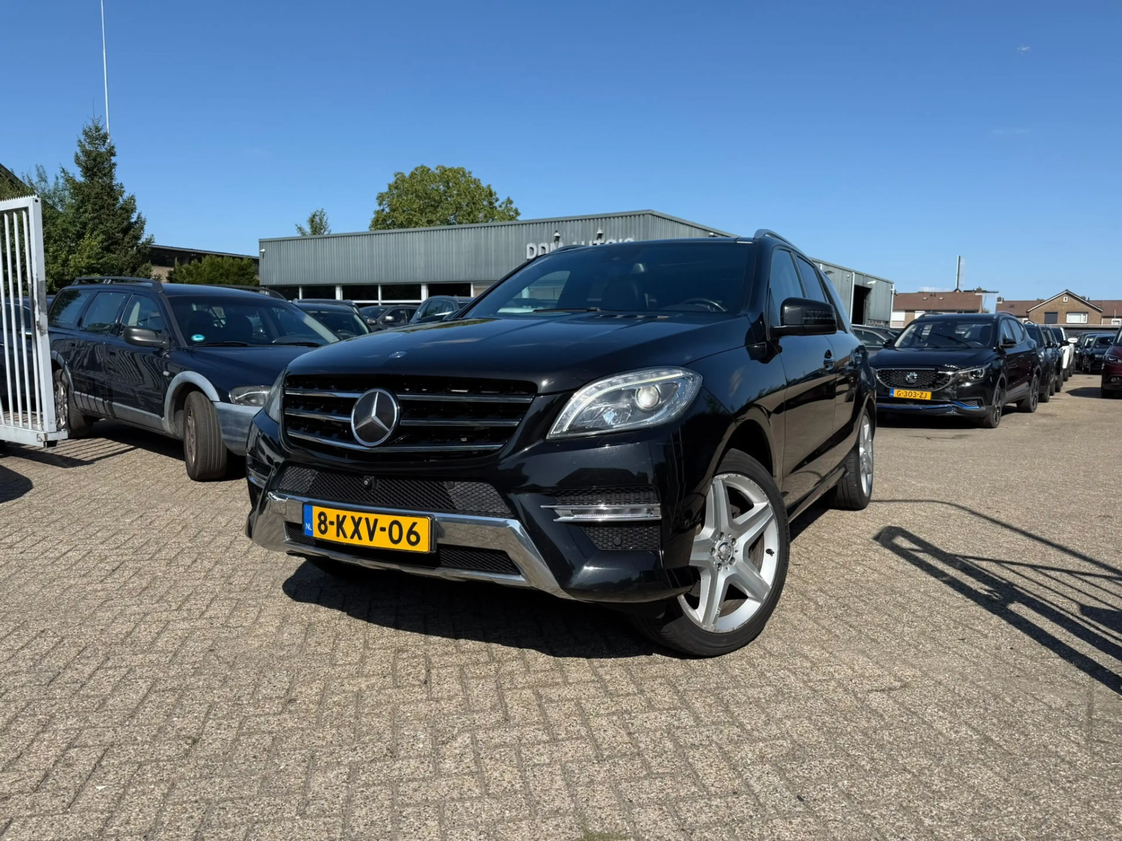 Mercedes-Benz ML 350 M-klasse BlueTEC — photo 2