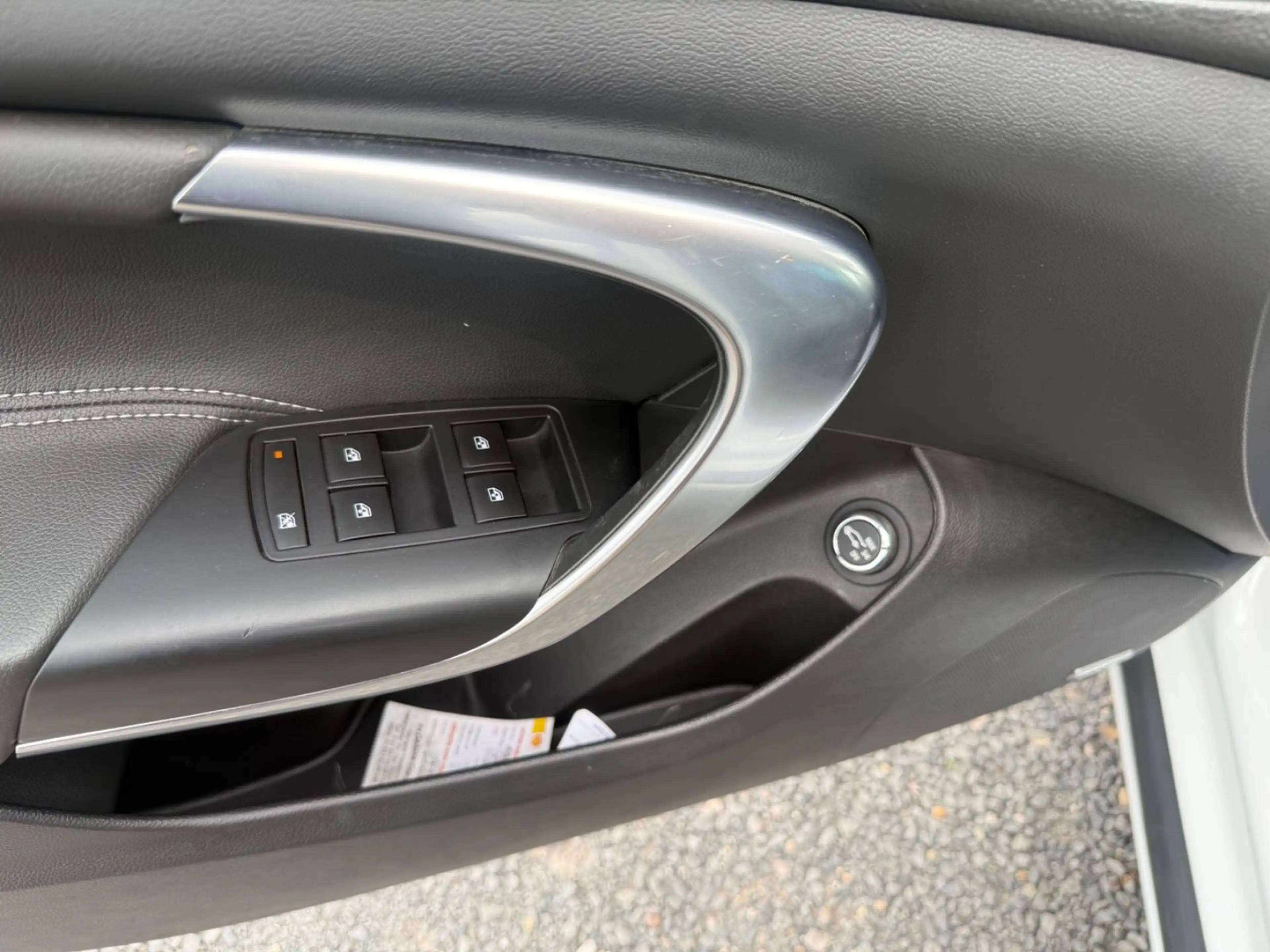 Opel Insignia A Sports Tourer Business Innovation 4x4 — photo 11