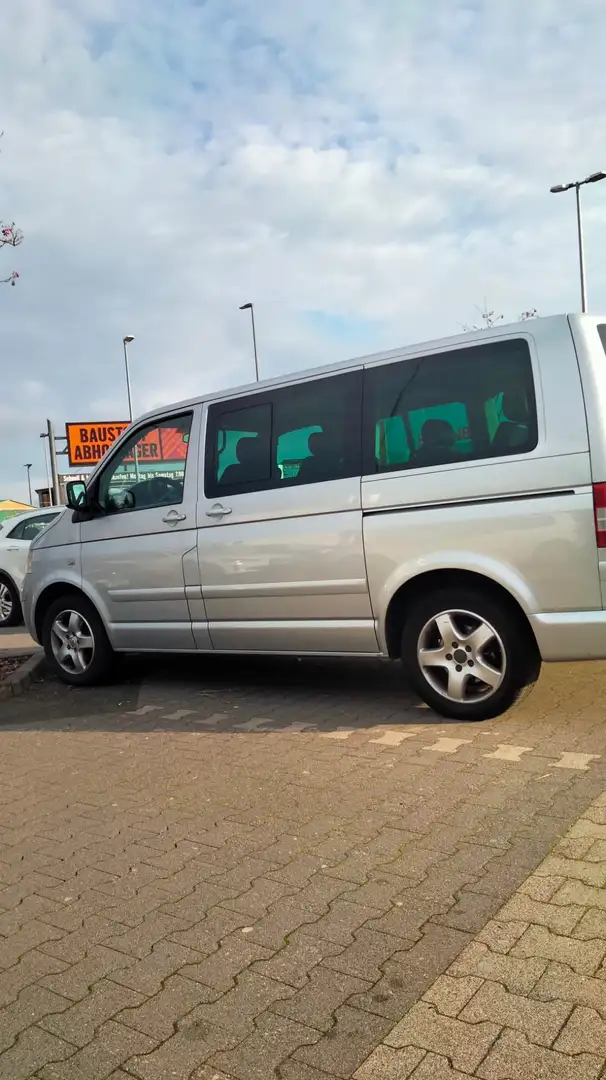 Volkswagen T5 Multivan 2.5TDI PanAmericana 4Motion - 2