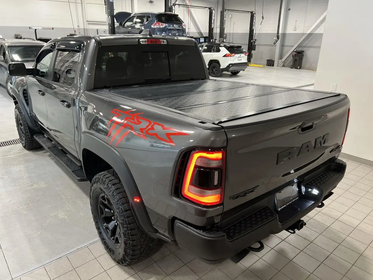 RAM 1500 снимка RAM 1500