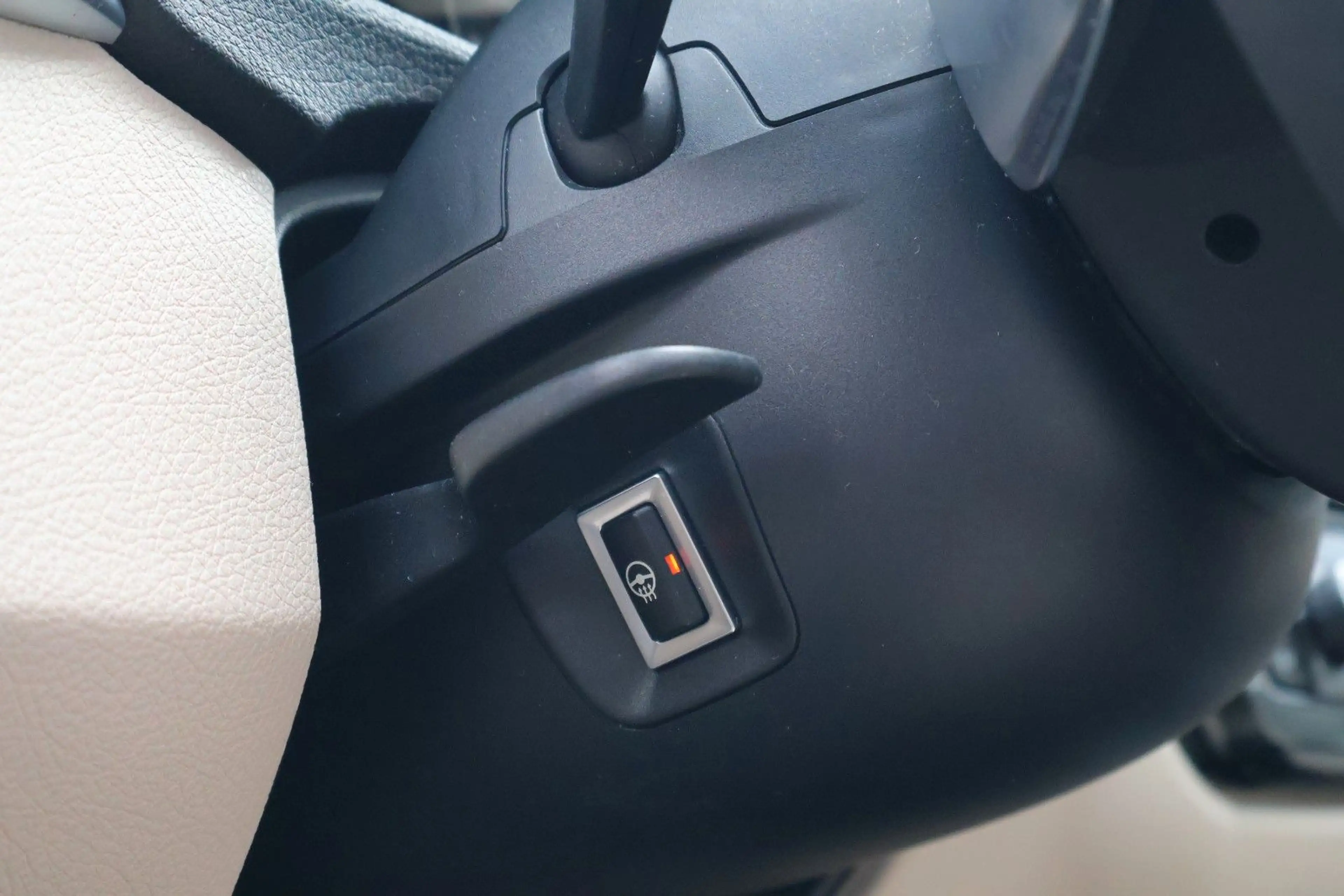 BMW 330 i xDrive M-PERFORMANCE/H&K/CARPLAY/RFK/LED — photo 11