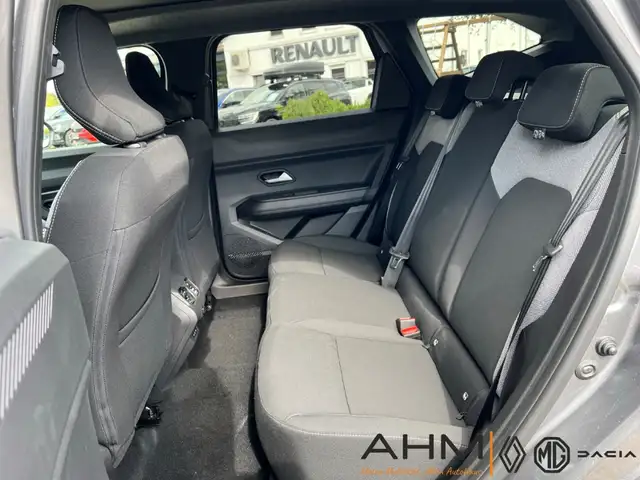 Dacia Bigster view 12