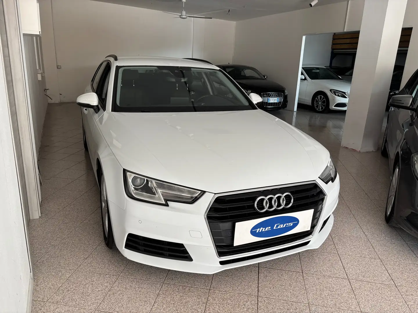 Audi A4 A4 V 2016 Avant Avant 2.0 tdi Design 150cv Bianco - 2