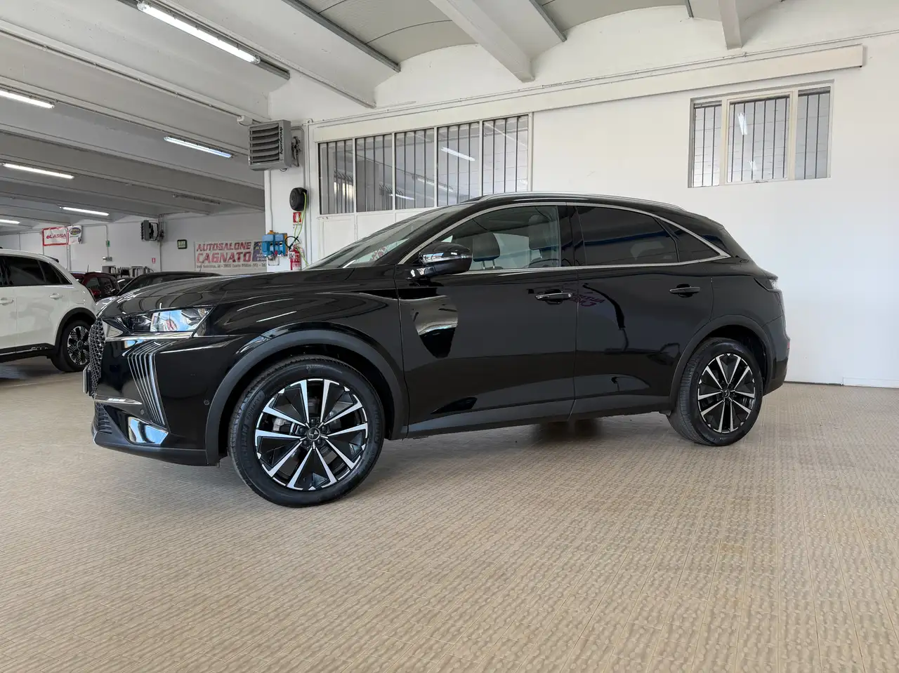 DS Automobiles DS 7 Crossback 2024 — фото 17