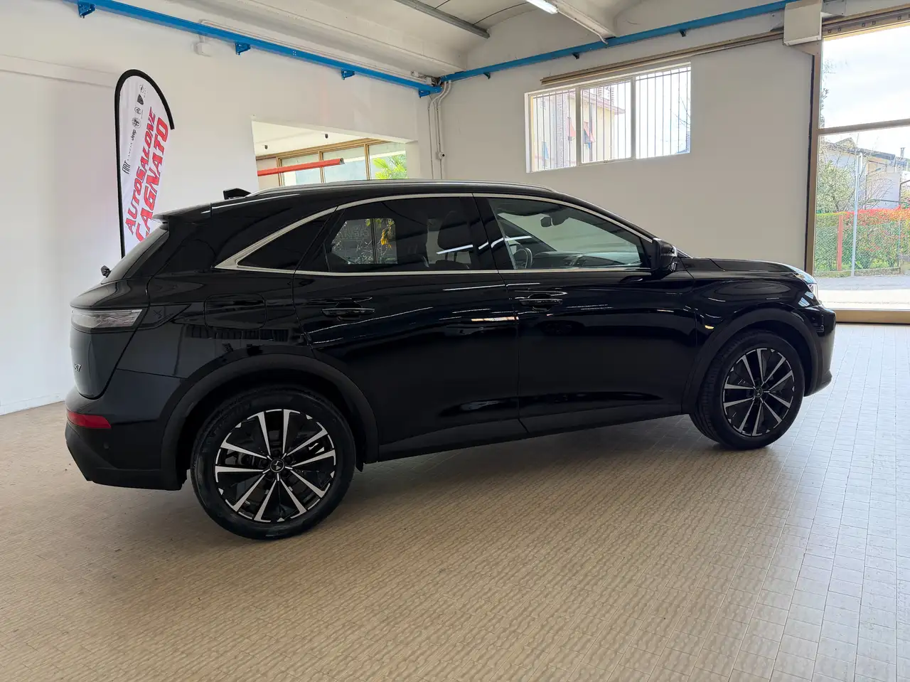 DS Automobiles DS 7 Crossback 2024 — фото 11
