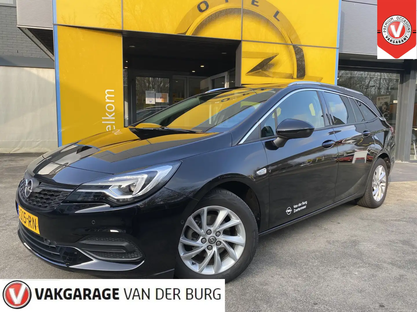 Opel Astra Sports Tourer 1.2 Elegance Zwart - 1