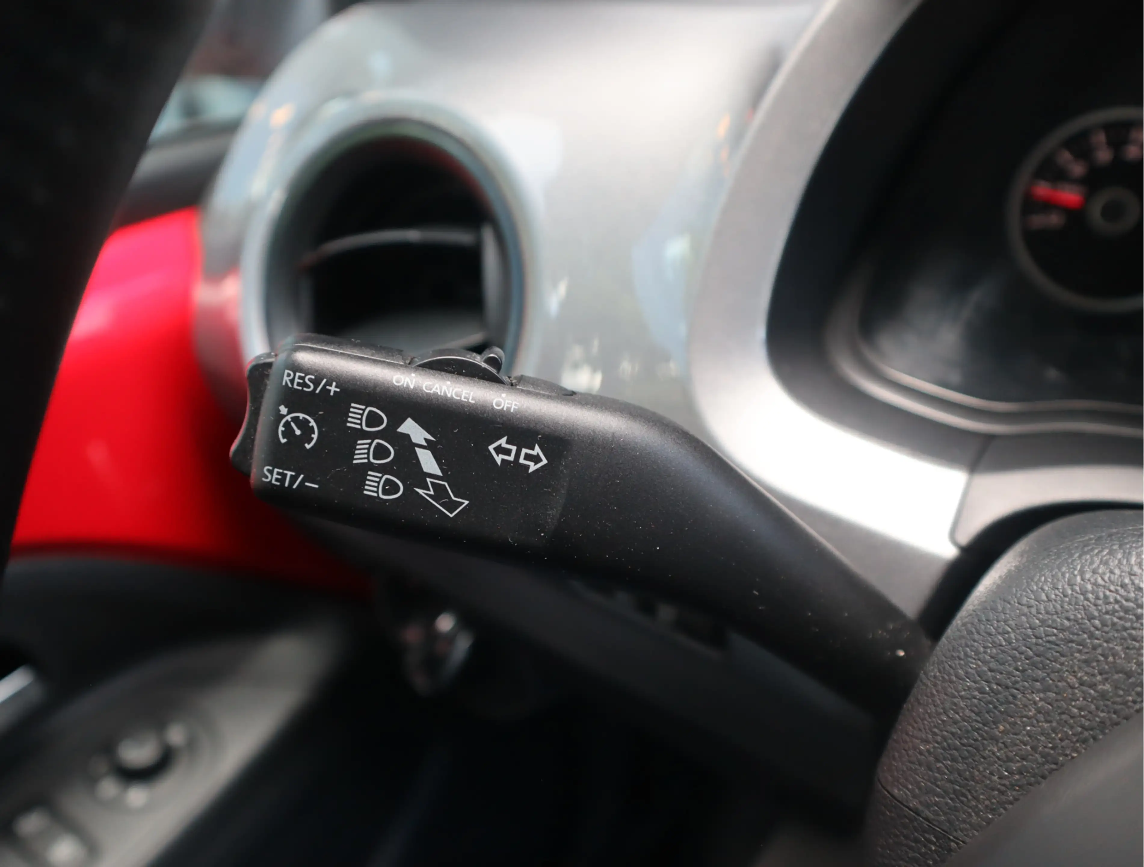 SEAT Mii 1.0 Sport Intense Airco / Cruise / Elekramen / 5de — photo 18