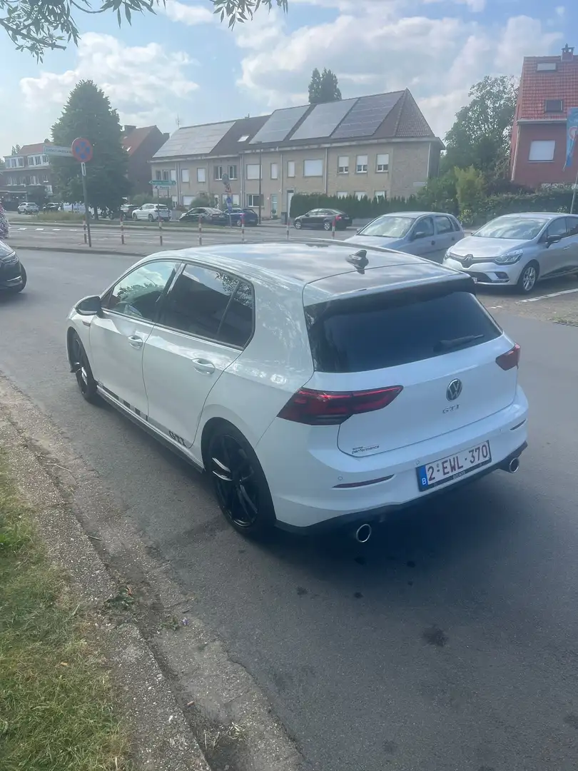 Volkswagen Golf GTI 2.0 TSI OPF DSG - 2