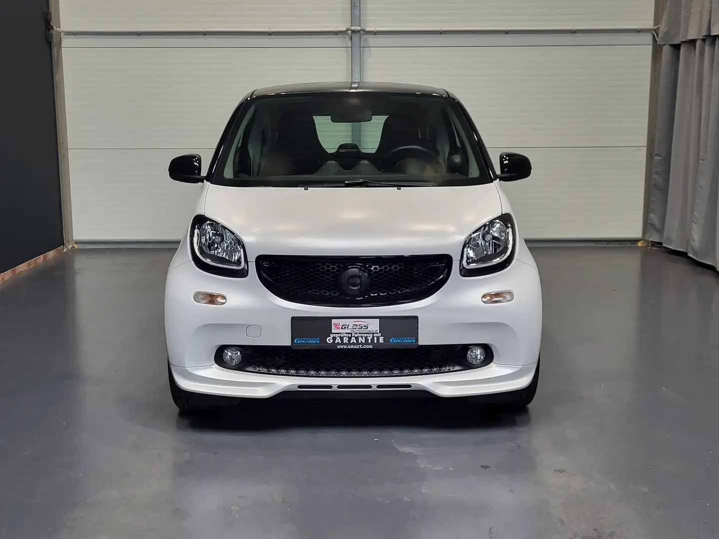 smart forTwo Brabus Style *Navi| Leder| Pano| LED| DAB| JBL* Blanc - 2