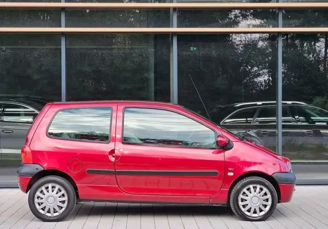 Renault Twingo view 4