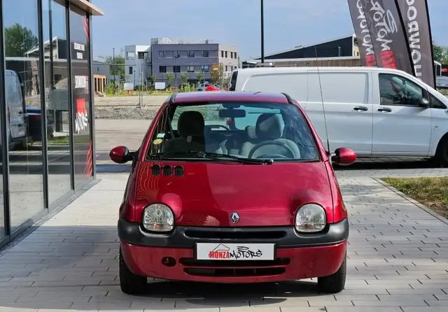 Renault Twingo view 2