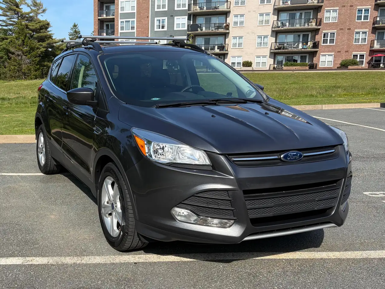 Ford Escape снимка Ford Escape