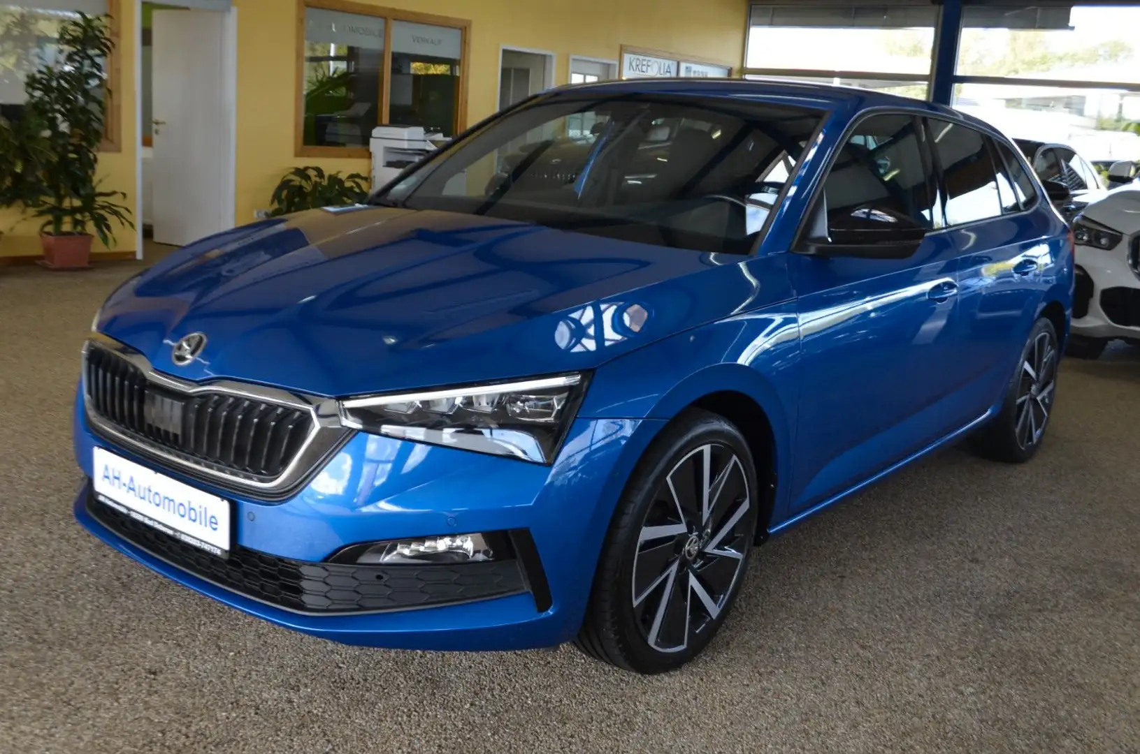 Skoda Scala Style LED-SW / R-KAMERA / KLIMAAUTO./ PDC Blau - 1