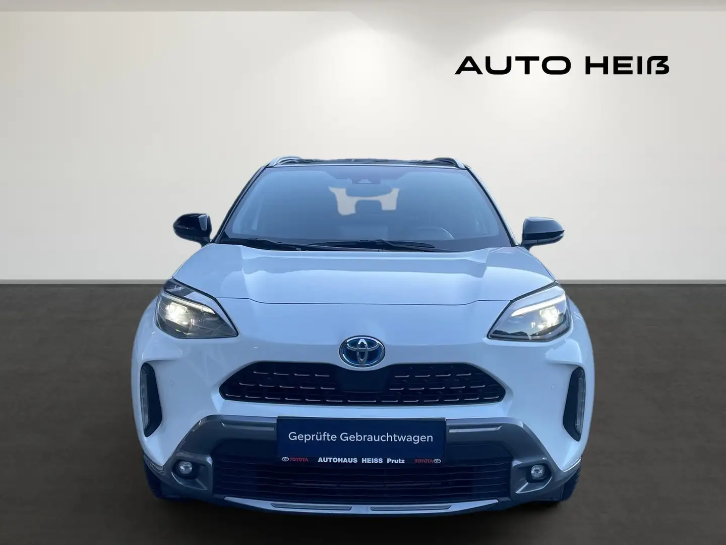 Toyota Yaris Cross Hybrid Adventure SP+TP Weiß - 2