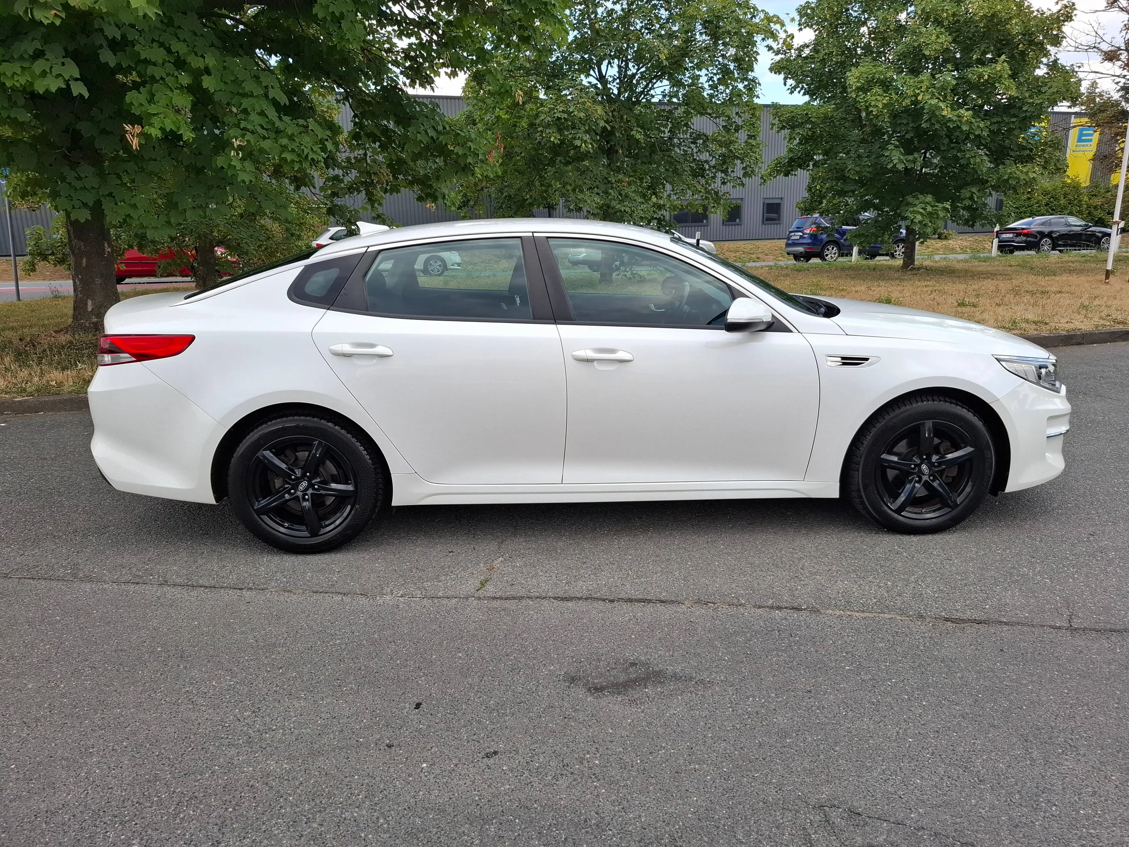 Kia Optima Vision x Automatik*LED*NAVI*Kamera*Sitzhzg* — photo 4
