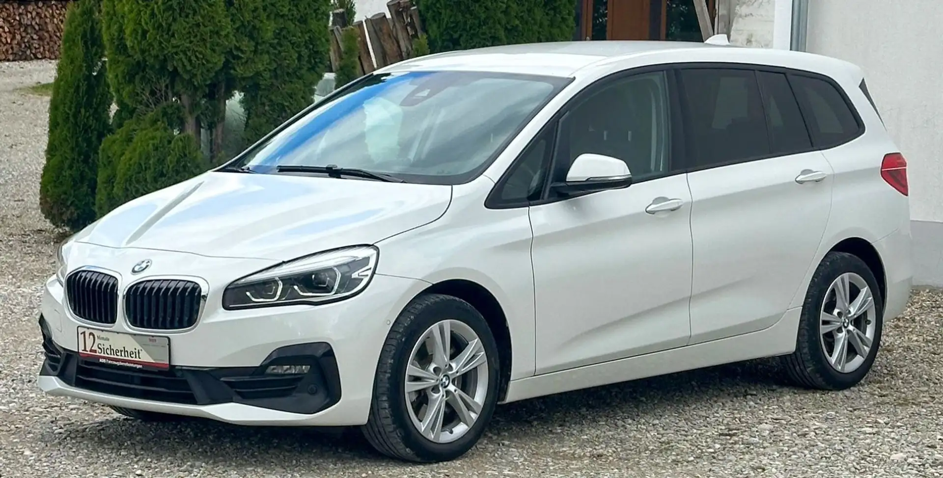 BMW 218 218d GT Sportline, 7 Sitze, AHK, HIFI,Kamera,LED Weiß - 1