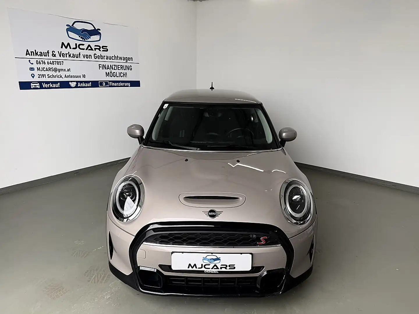 MINI Cooper S Beige - 2