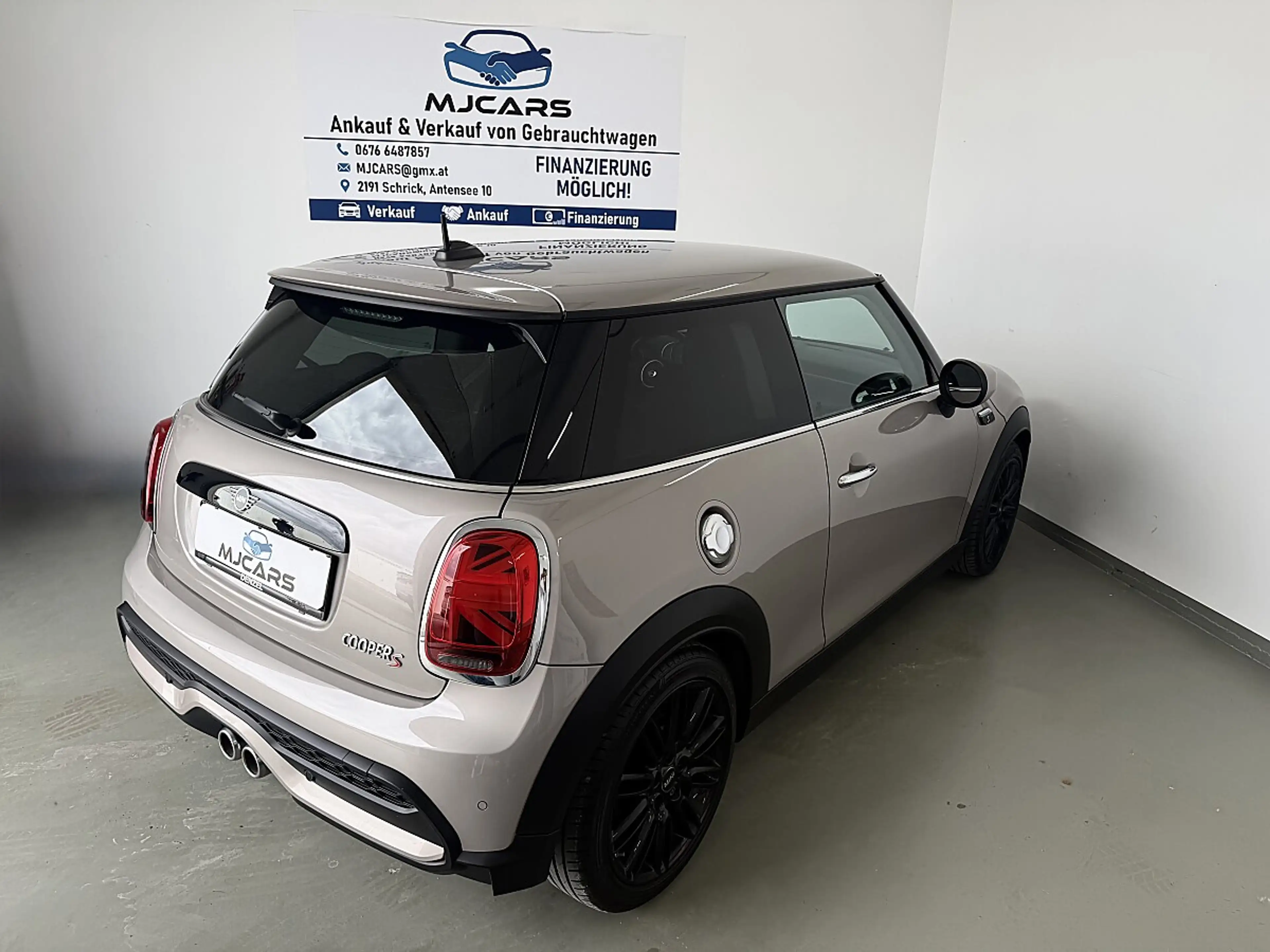 MINI Cooper S — photo 4