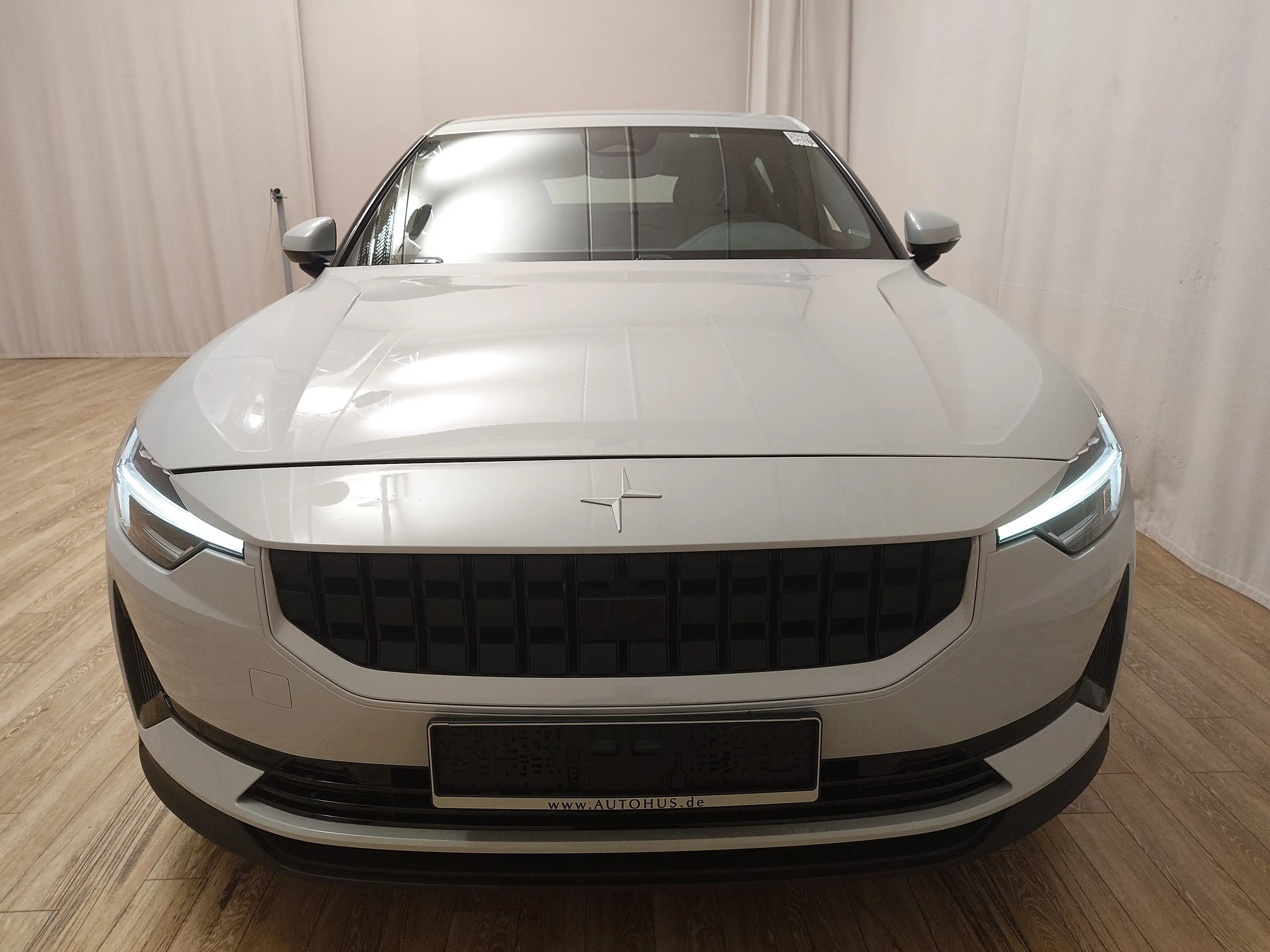 Polestar 2 Single Motor 78kWh Navi LED RFK Lane KLIMAAUT RADIO TEMPO MFL SHZ VC DAB KAMERA — photo 9