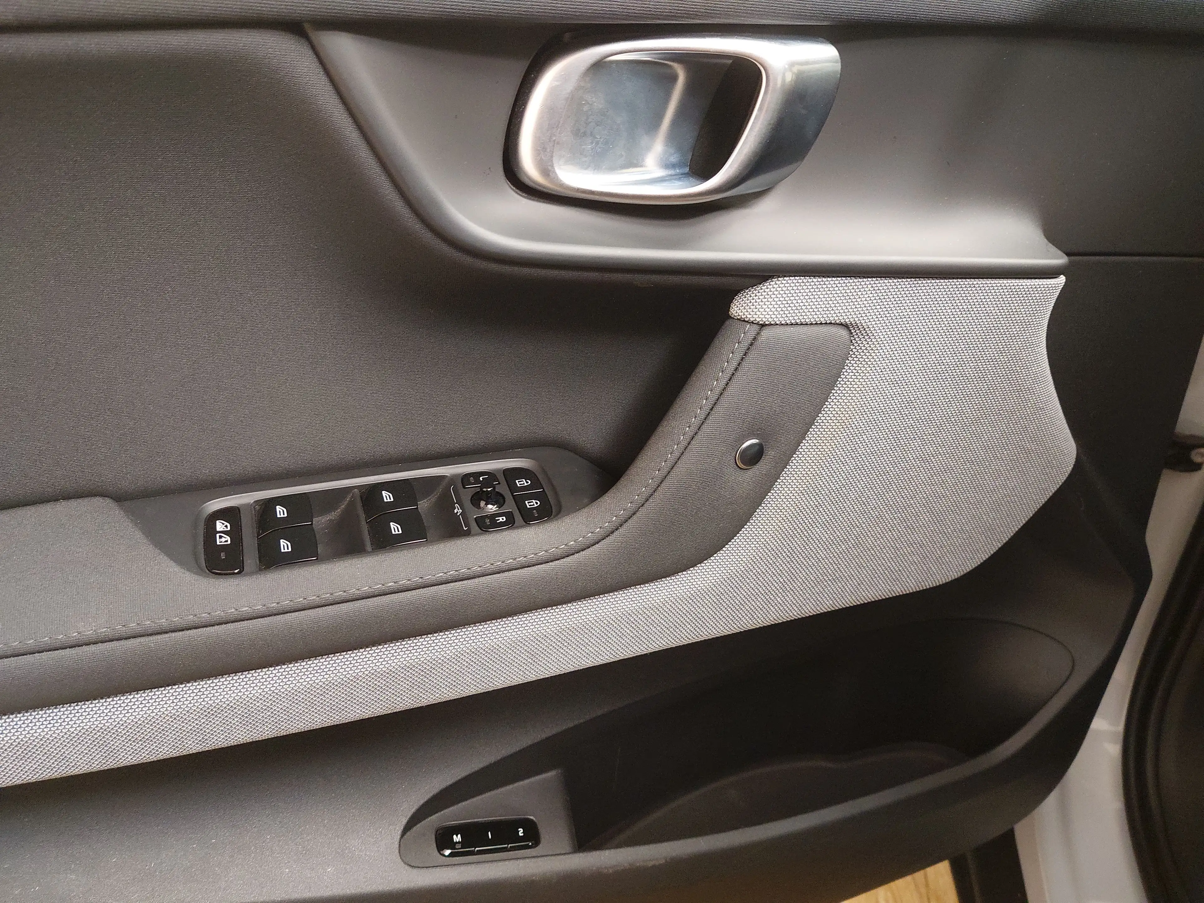 Polestar 2 Single Motor 78kWh Navi LED RFK Lane KLIMAAUT RADIO TEMPO MFL SHZ VC DAB KAMERA — photo 5