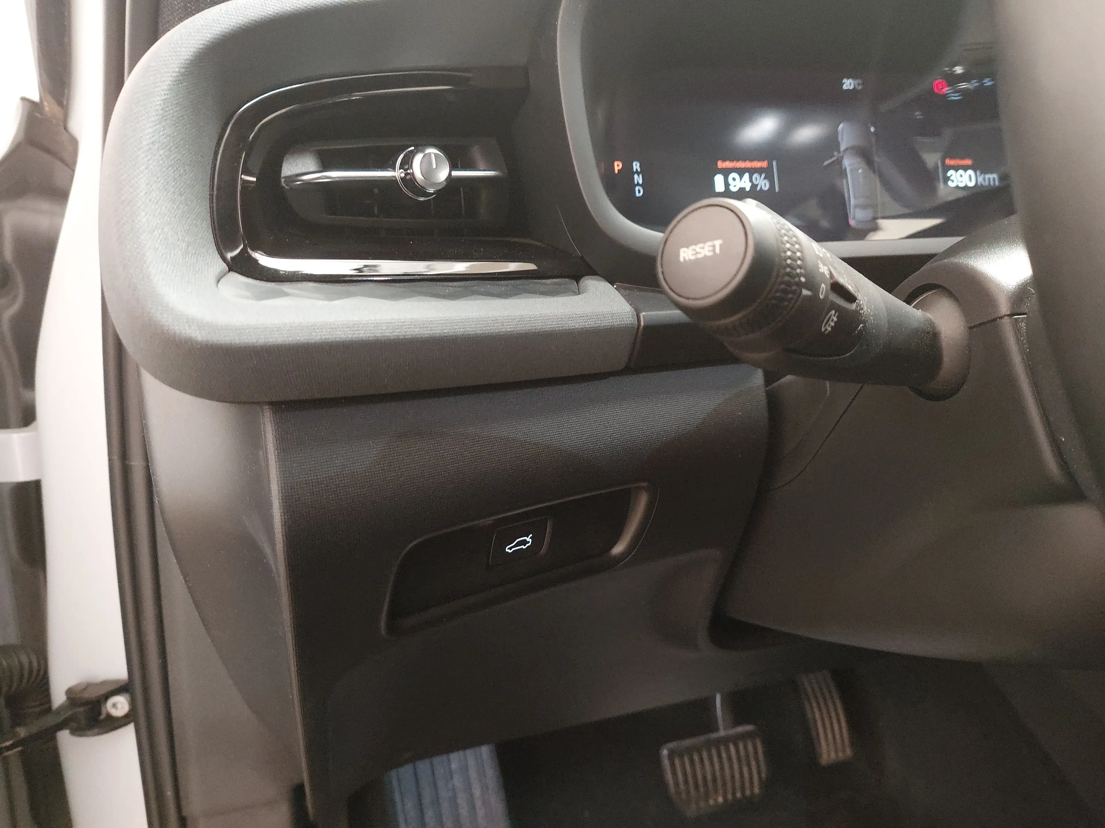 Polestar 2 Single Motor 78kWh Navi LED RFK Lane KLIMAAUT RADIO TEMPO MFL SHZ VC DAB KAMERA — photo 7