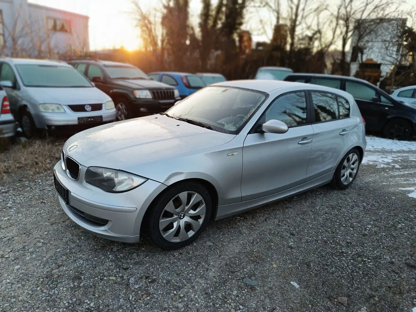 BMW 116 i "204900 km*Klima*keine HU" Silber - 1