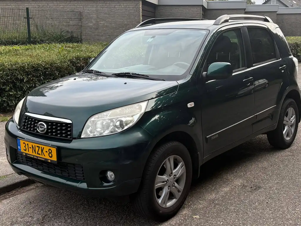 Daihatsu Terios 2011 из Европы — купить под ключ