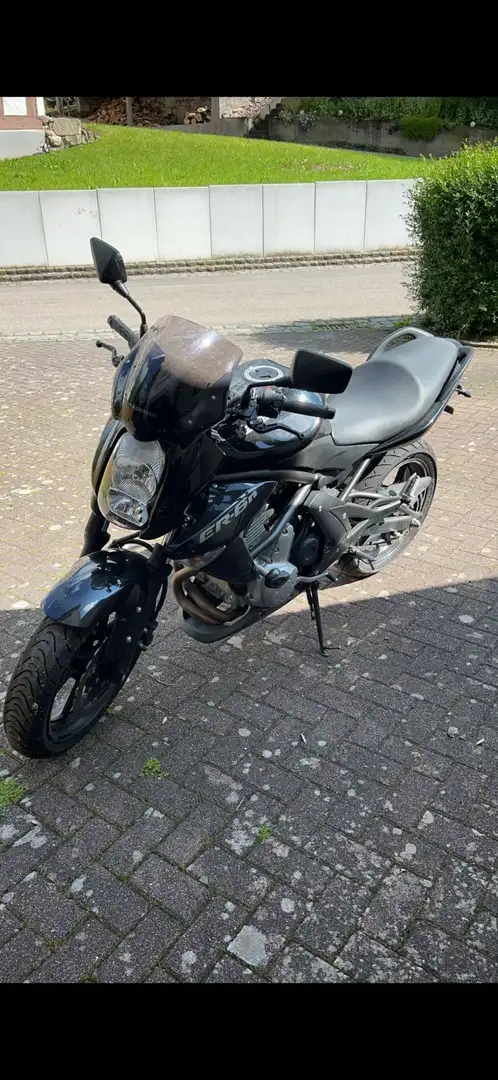 Kawasaki ER - 6 N Černá - 1