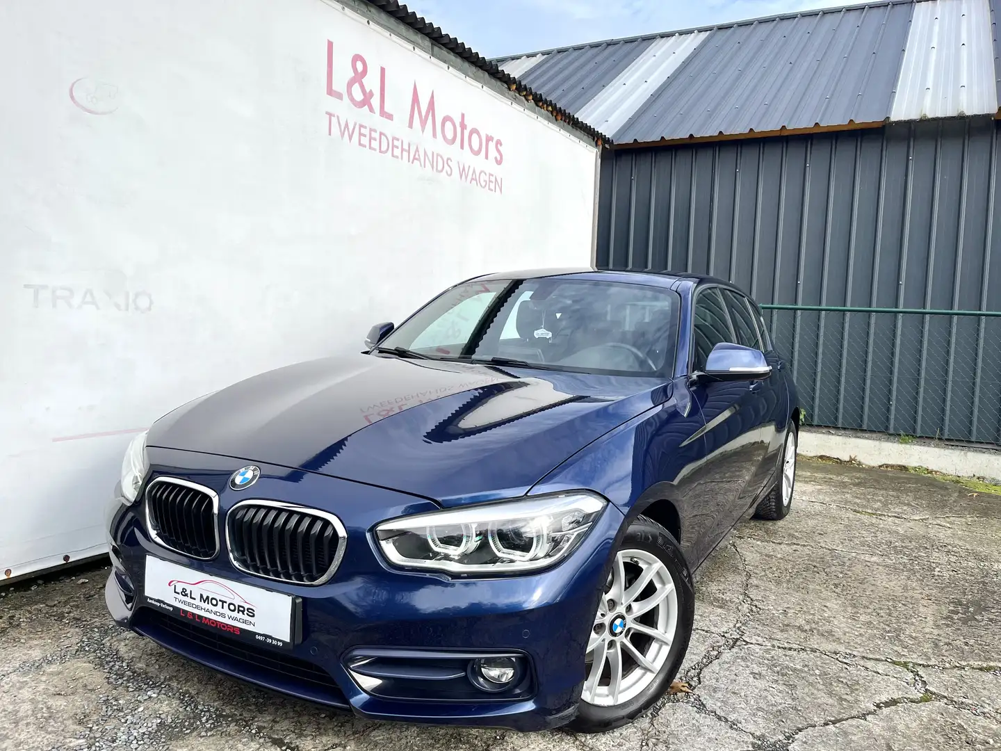 BMW 118 iA Sport Line*LED NAVI SPORTS ZETELS PDC CRUISE* Bleu - 1