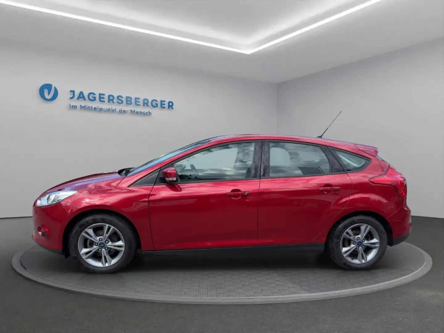 Ford Focus Easy 1,0 EcoBoost Rojo - 2