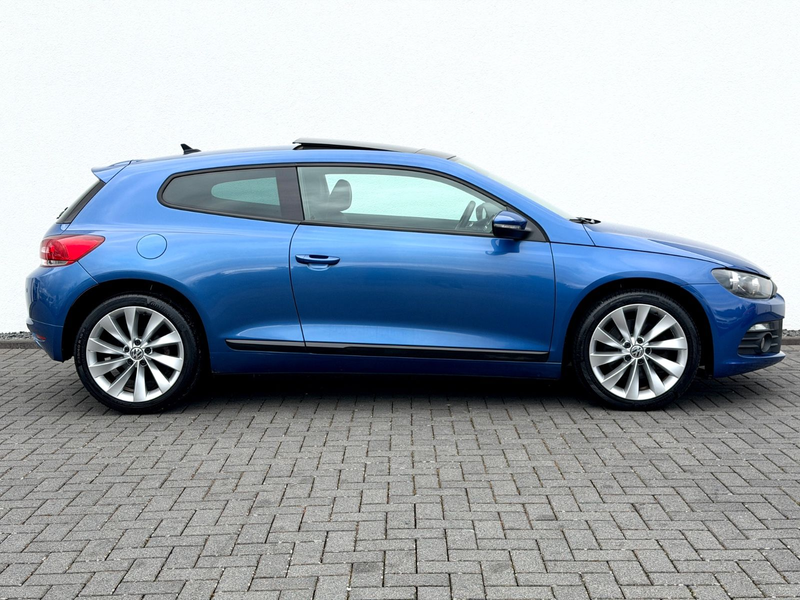Volkswagen Scirocco 1.4 TSI *Garantie*Navi*Bi-Xenon*Blueto* — photo 4