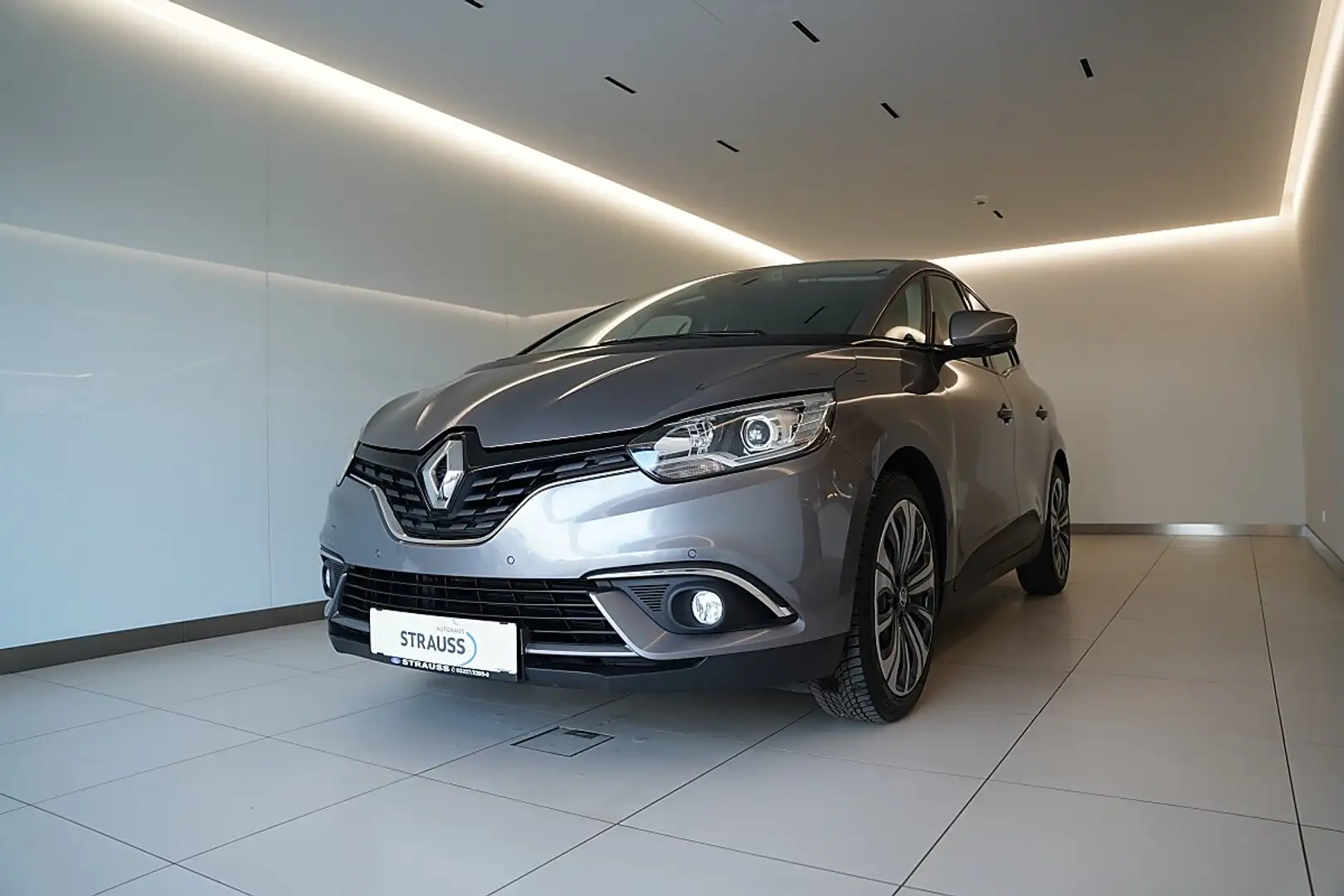 Renault Scenic dCi 110PS Grau - 2