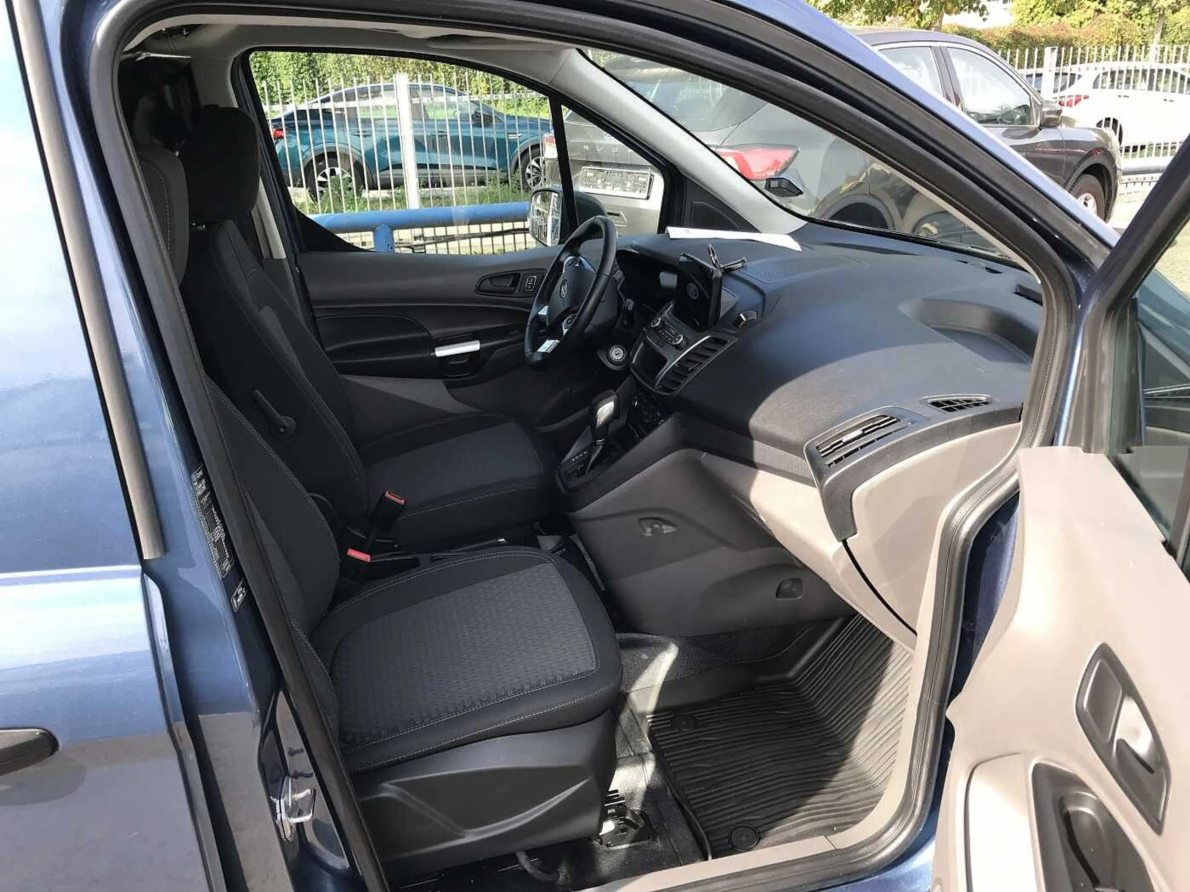 Ford Transit Connect , Klima,Kamera 230L2,1,5D, Trend — photo 15