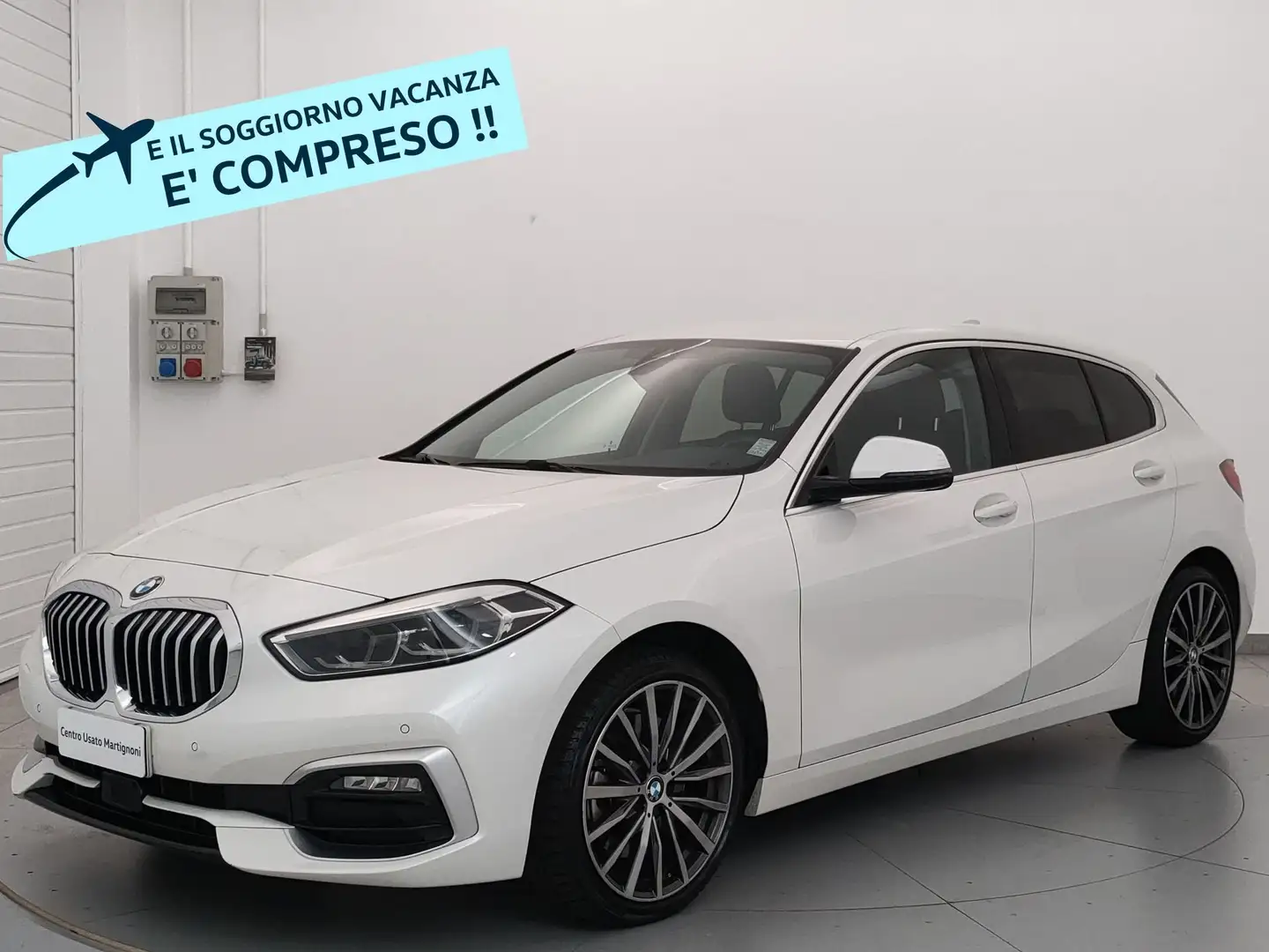 BMW 120 120d xDrive 5p. Luxury Biały - 1