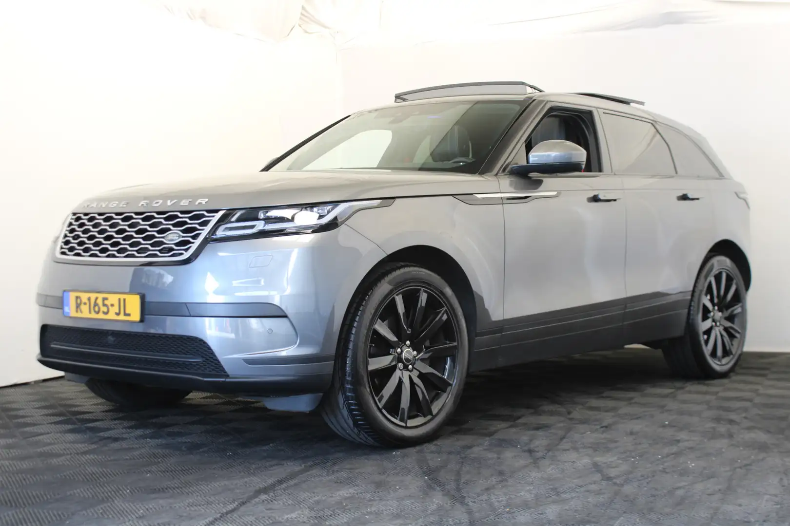 Land Rover Range Rover Velar 2.0 I4 AWD HSE |Pano|sterrenhemel Grau - 1