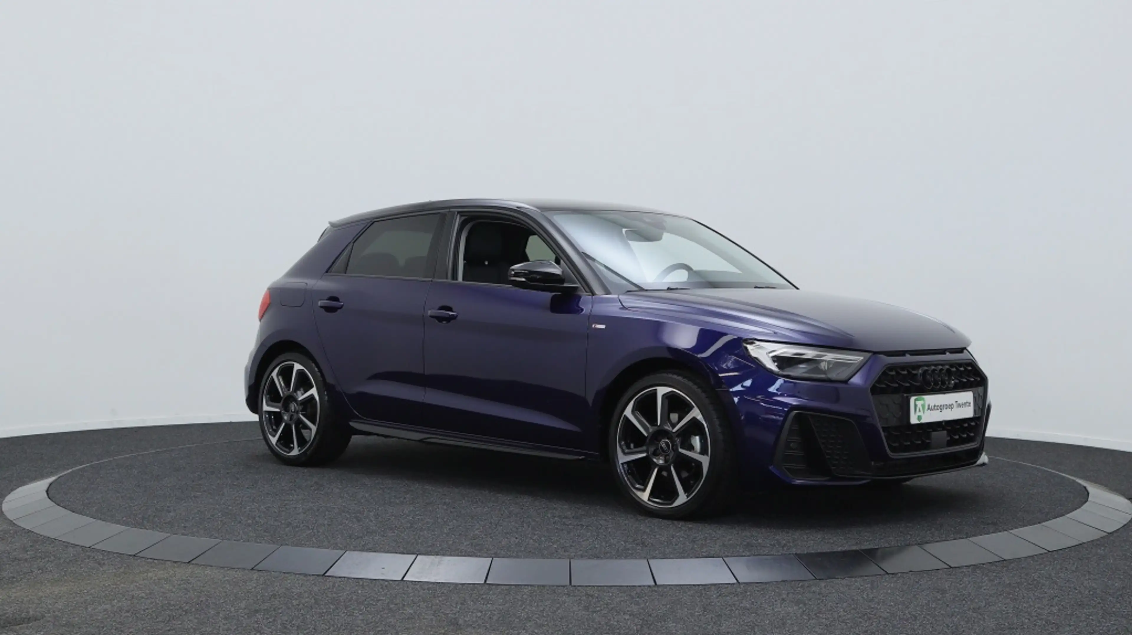 Audi A1 Sportback 30 TFSI S Line Black Ed. | Private Lease — photo 12
