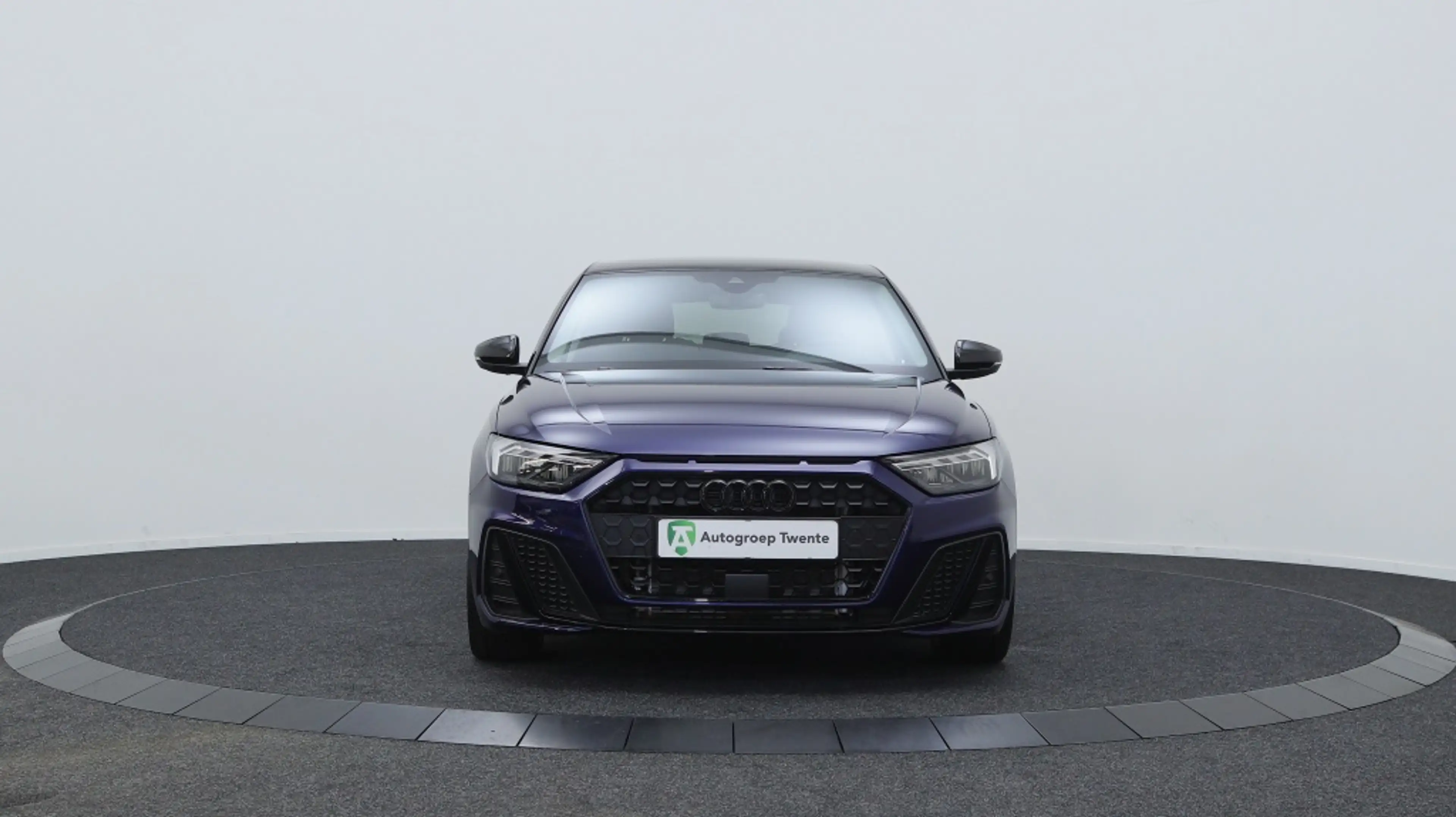 Audi A1 Sportback 30 TFSI S Line Black Ed. | Private Lease — photo 13