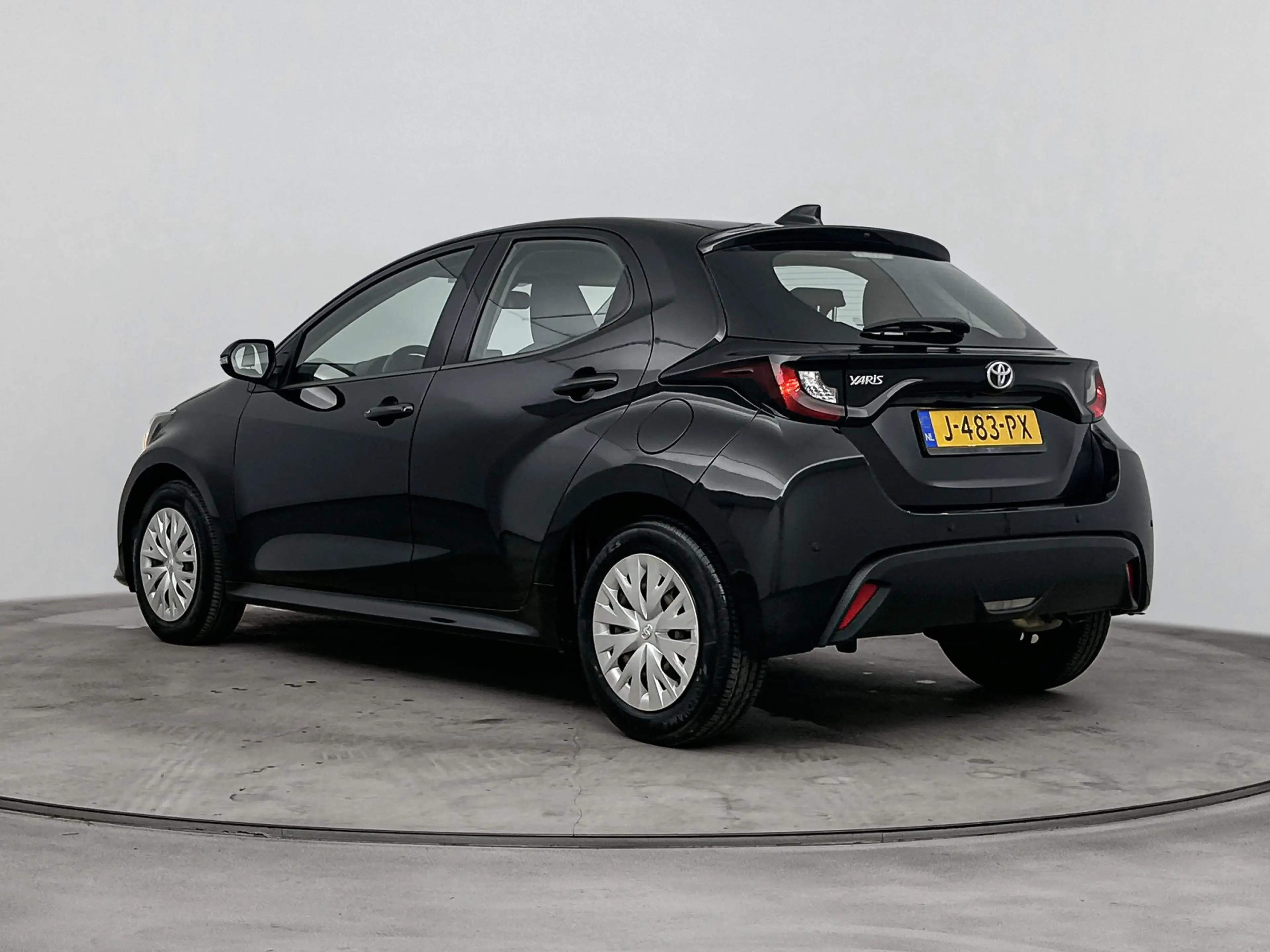 Toyota Yaris 1.0 VVT-i Active | Apple Carplay/Android Auto | Pa — photo 13