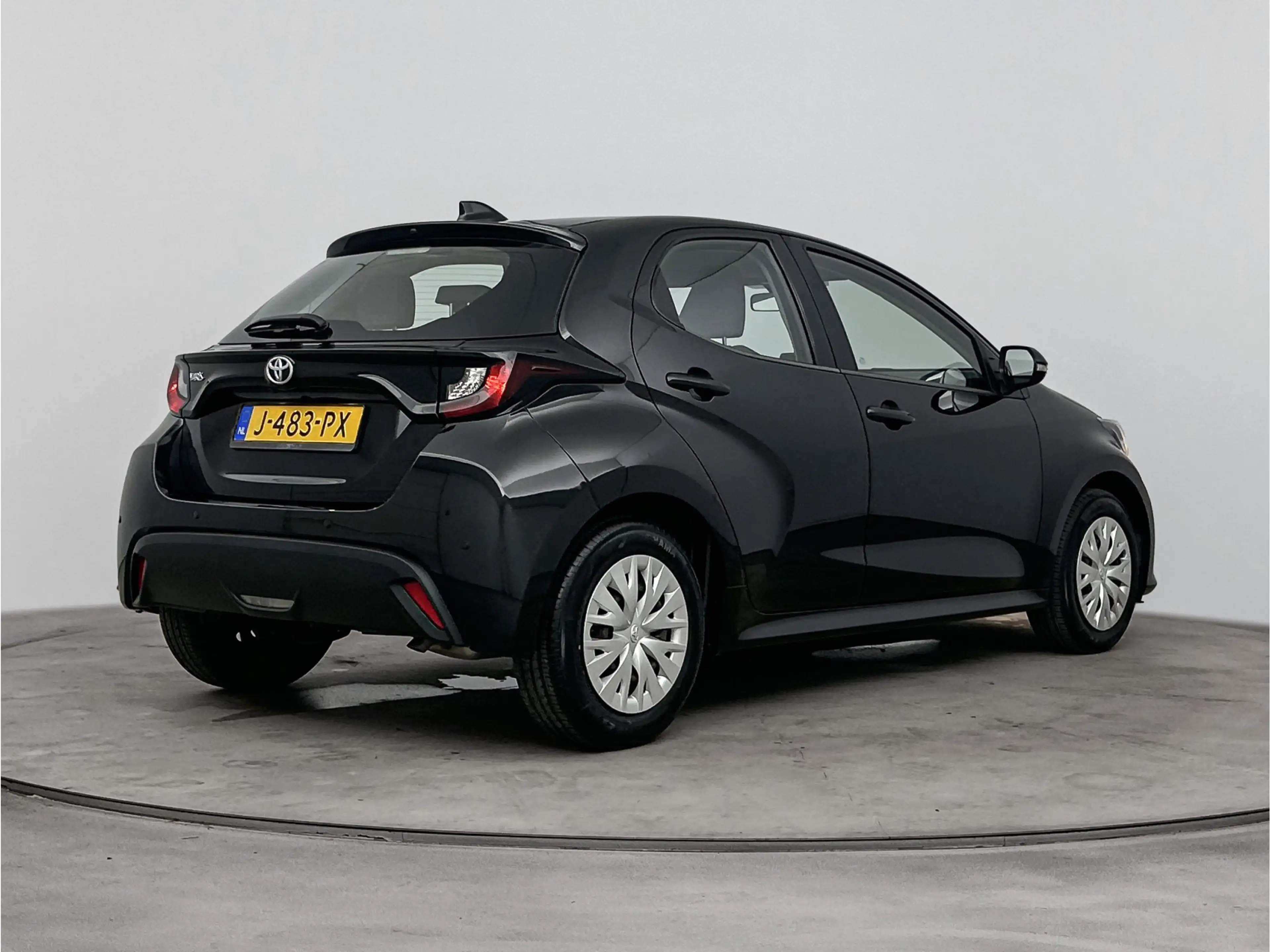 Toyota Yaris 1.0 VVT-i Active | Apple Carplay/Android Auto | Pa — photo 2