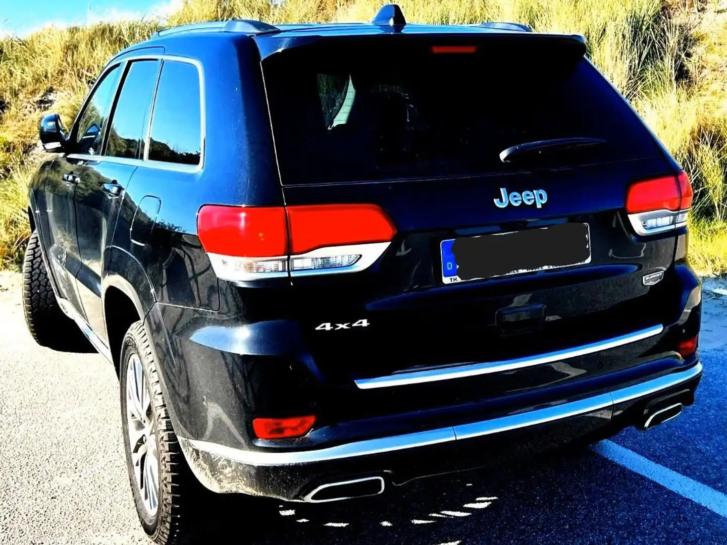 Jeep Grand Cherokee Grand Cherokee 3.0 V6 Multijet 4WD Summit Fekete - 2