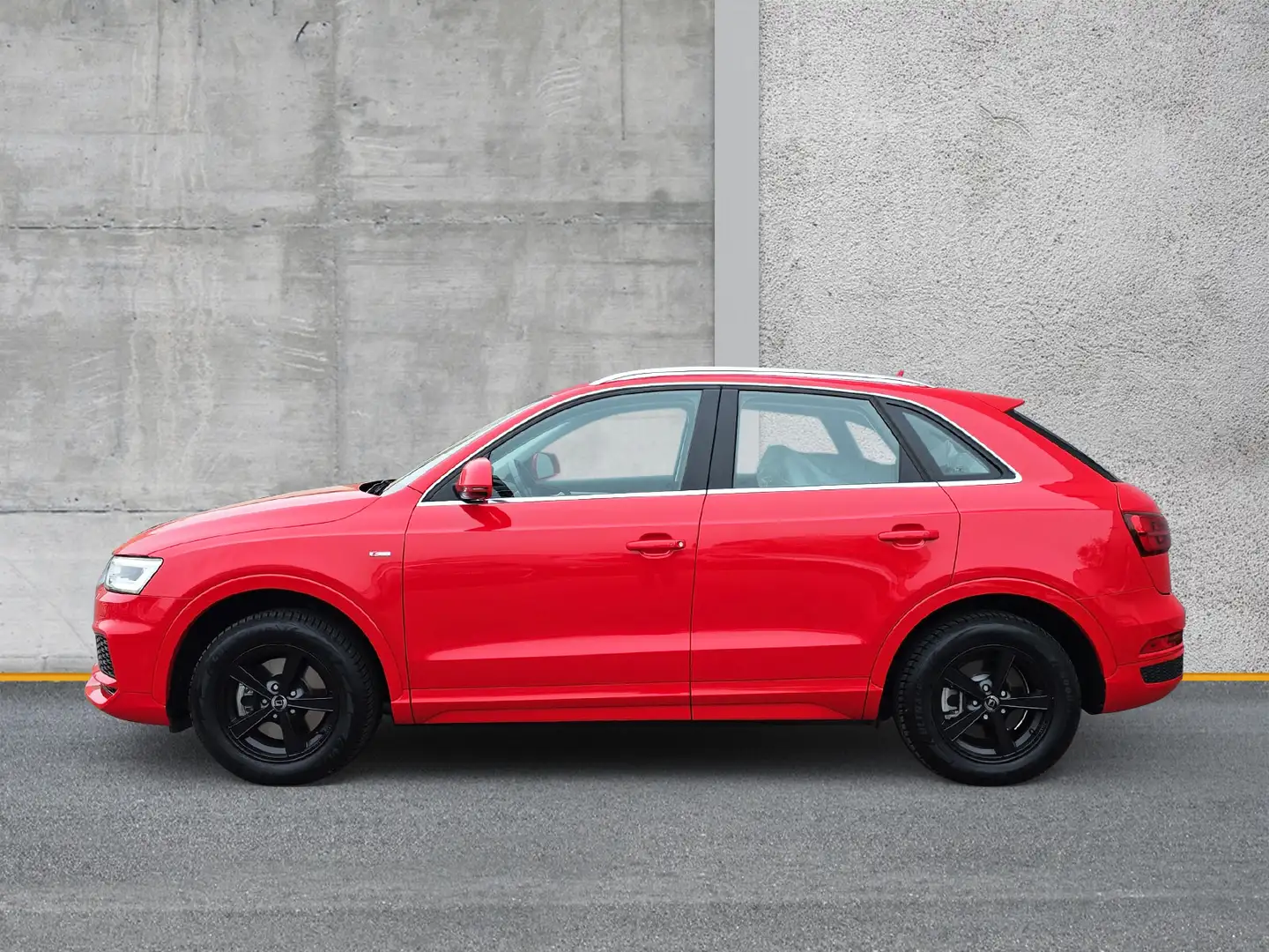 Audi Q3 1.4 TFSI S line S tronic LED Navi Piros - 2